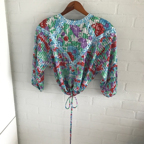 Tops - Rare - Vintage 80s Vibrant Watercolor Blouse Women Size 18